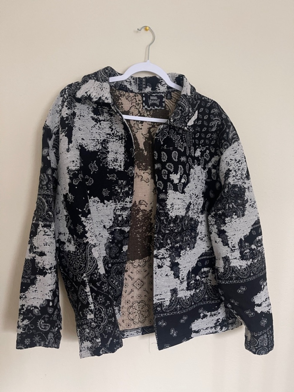 rebels Black & White Patterned Men’s Jacket